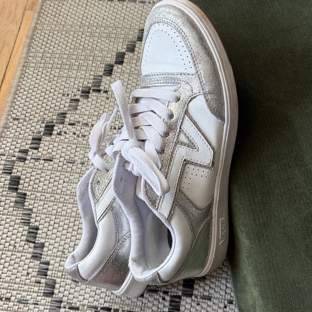 Vans White Sneakers with Silver Metallic Accents